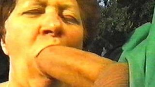 Сборник фотографий с бабульками которые сосут члены и принимают сперму